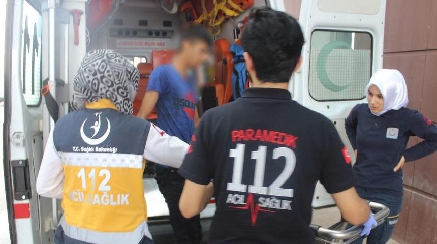 Uyuşturucu Kullanan Gen&ccedil; Hastaneye Kaldırıldı