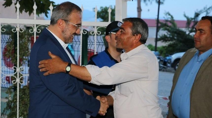 Başkan Kara&ccedil;oban Vatandaşlarla İftar Sofasında Buluştu