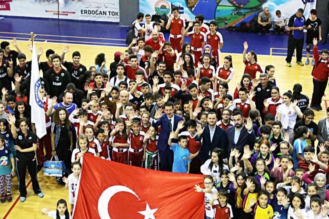 İlkadım Yaz Spor Okulları A&ccedil;ıldı