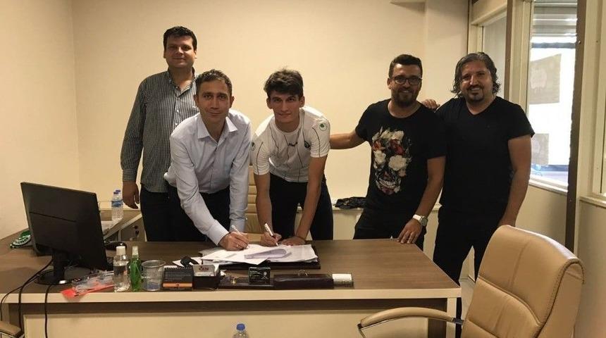 Salihli Belediyespor&rsquo;dan Stoper Transferi