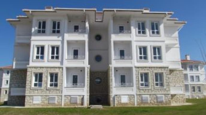 Toki &Ccedil;eşme&rsquo;de Daire Teslimine Başlıyor