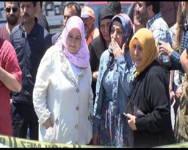 Hafriyat Kamyonu Gen&ccedil; Kıza &Ccedil;arptı (1) 1