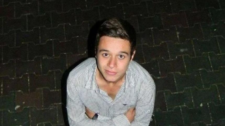 Karacabey'de 2 Kişi Uyuşturucudan &Ouml;ld&uuml;