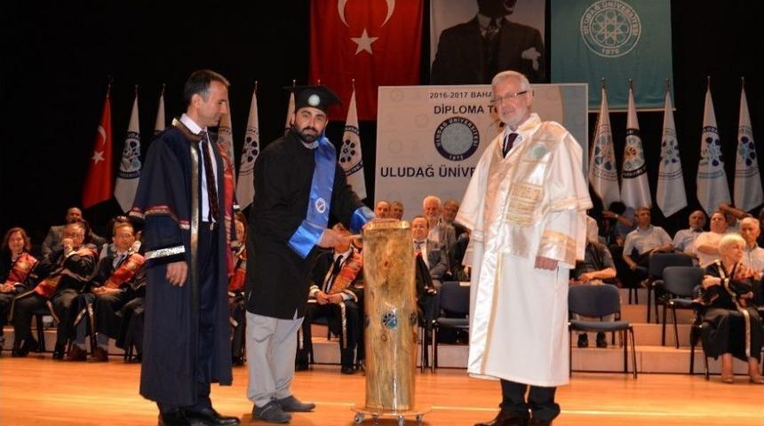 Y&uuml;ksekokul &Ouml;ğrencileri Diplomalarına Kavuştu