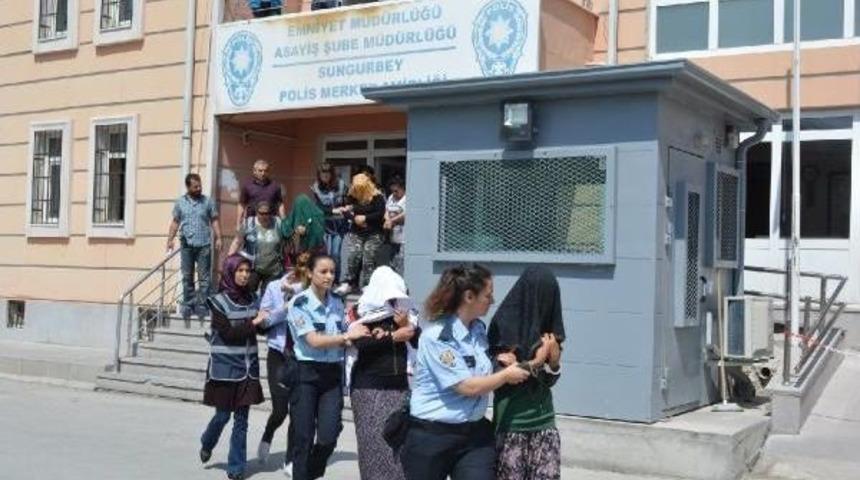 Niğde'de Fuhuş Ş&uuml;phelileri Adliyeye Sevk Edildi