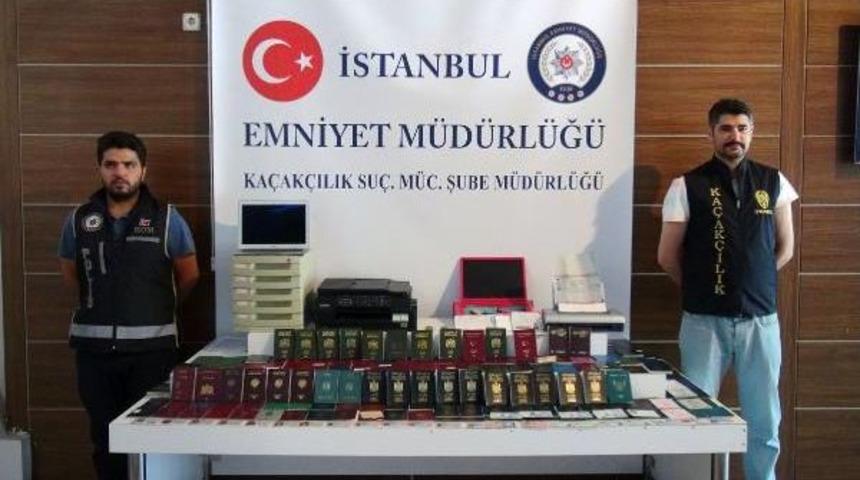 Sahte Pasaport Şebekesine Operasyon: 6 G&ouml;zaltı