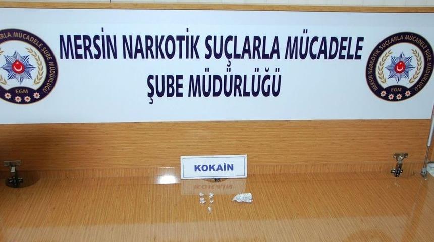 Mersin Polisi Sokak Satıcılarına Nefes Aldırmıyor