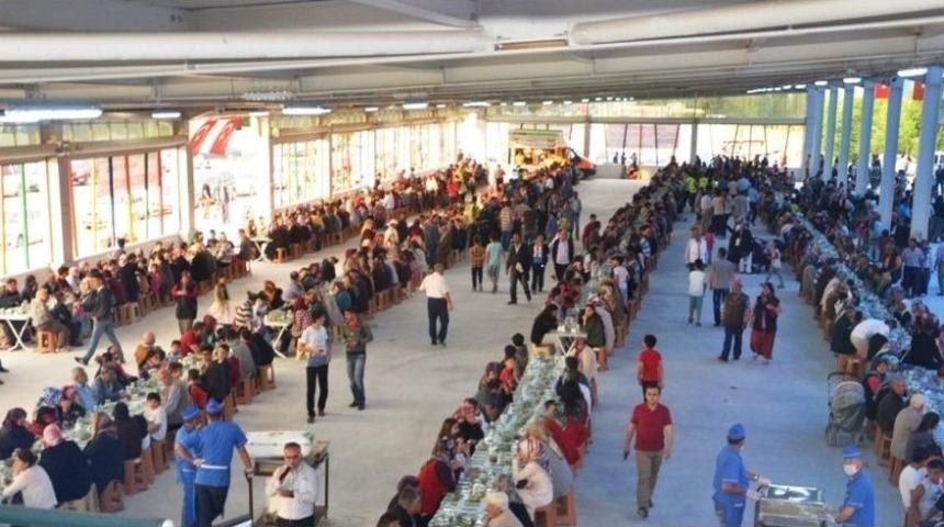 Ereğli&rsquo;de Kapalı Pazar Kapılarını İftarla A&ccedil;tı