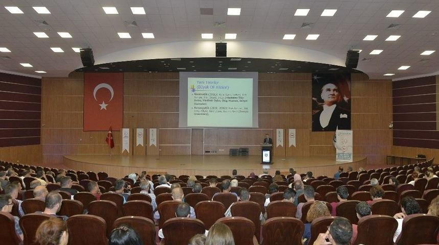 Km&uuml;&rsquo;de &Ouml;ğretmenlere Y&ouml;nelik T&uuml;rk&ccedil;e Semineri Verildi