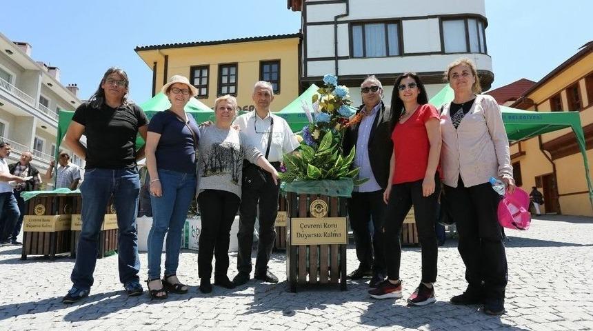 Odunpazarı&rsquo;nda &Ccedil;&ouml;p Kutuları &Ccedil;i&ccedil;ek A&ccedil;tı