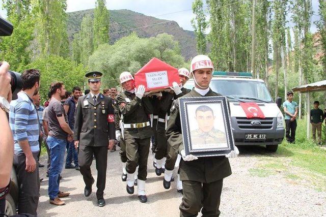 İstanbul’da Ölü Bulunan Asker Memleketi Oltu’da Toprağa Verildi