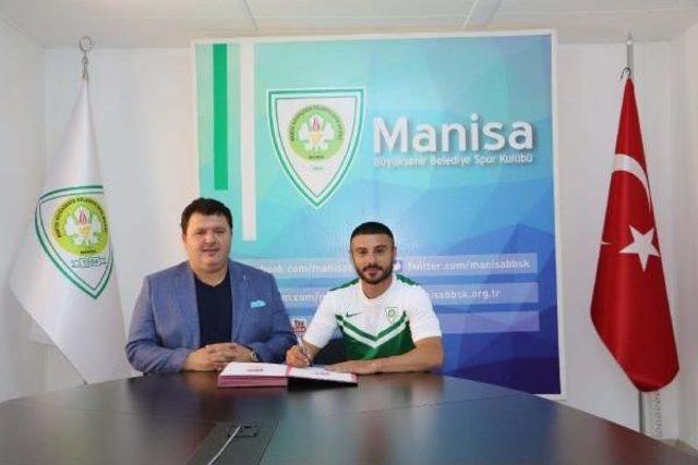 Manisa Büyükşehir Belediyespor Kürşat'ı Aldı