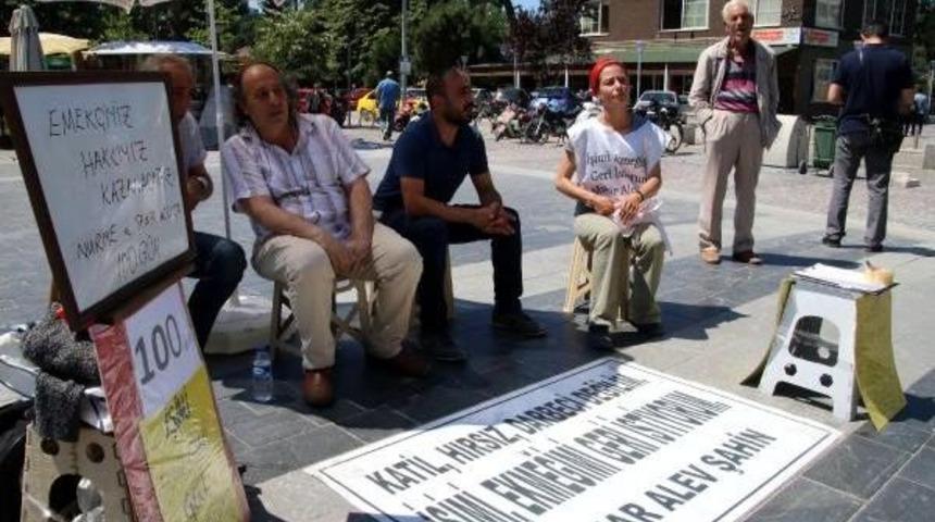 Mimar Alev Şahin, Oturma Eylemini 100 G&uuml;nd&uuml;r S&uuml;rd&uuml;r&uuml;yor