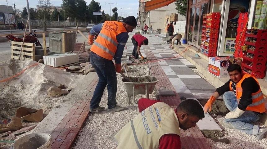 B&uuml;y&uuml;kşehir Ak&ccedil;akale&rsquo;deki &Ccedil;alışmalarına Devam Ediyor