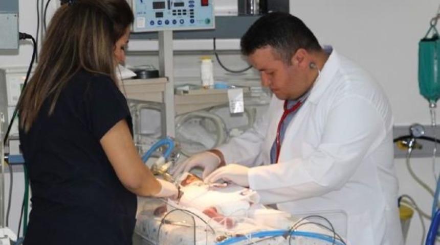 Uzaklaştırma Kararına Rağmen 8 Aylık Hamile Kadını Eşi &Ouml;ld&uuml;rd&uuml;, Bebeği Kurtarıldı (5)