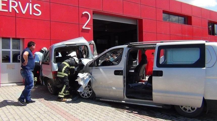 Feci Kaza Kameralara Yansıdı