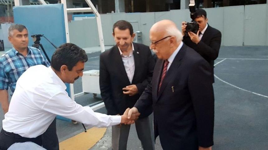 Bakan Avcı, Pangaltı Ermeni Lisesi&rsquo;nde D&uuml;zenlenen İftara Katıldı