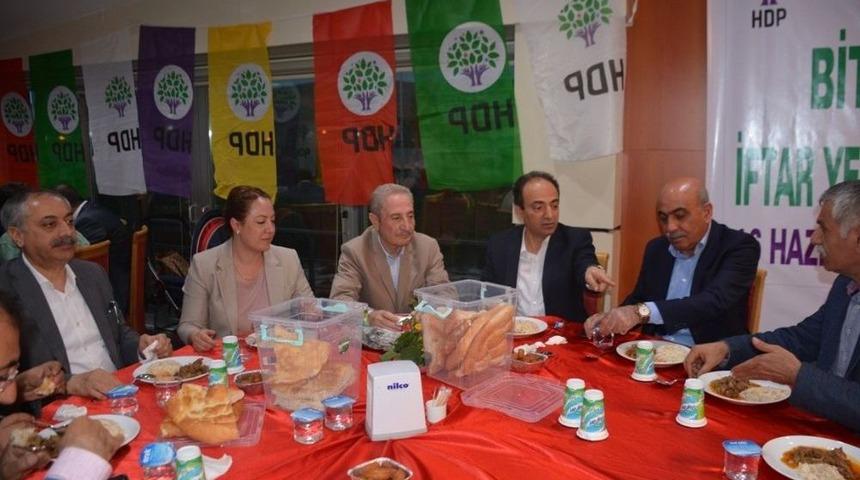 Hdp&rsquo;den Tatvan&rsquo;da İftar Yemeği