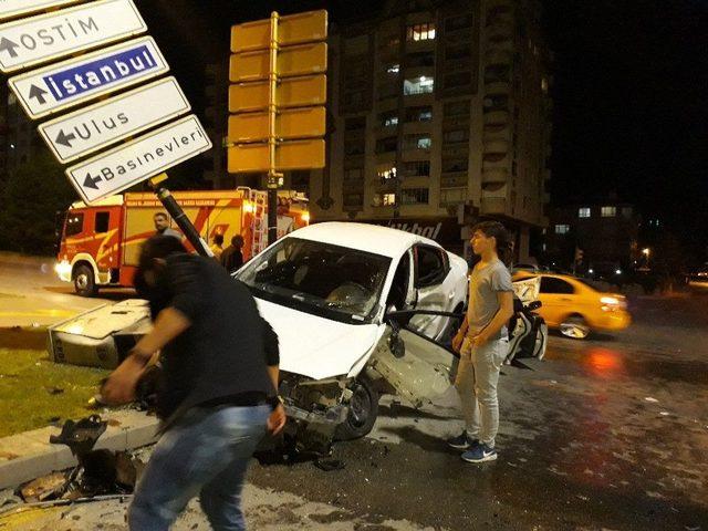 Başkent’te Trafik Kazası: 4 Yaralı