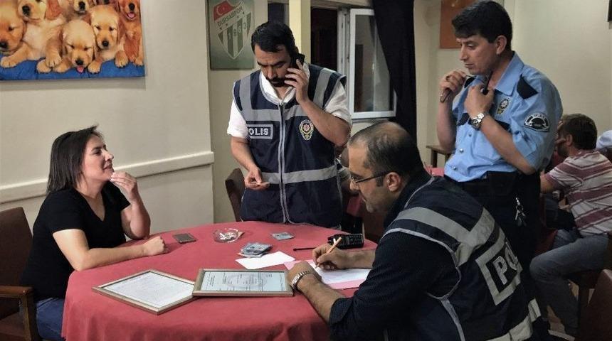 Dernek G&ouml;r&uuml;n&uuml;ml&uuml; Kumarhanelere Baskın