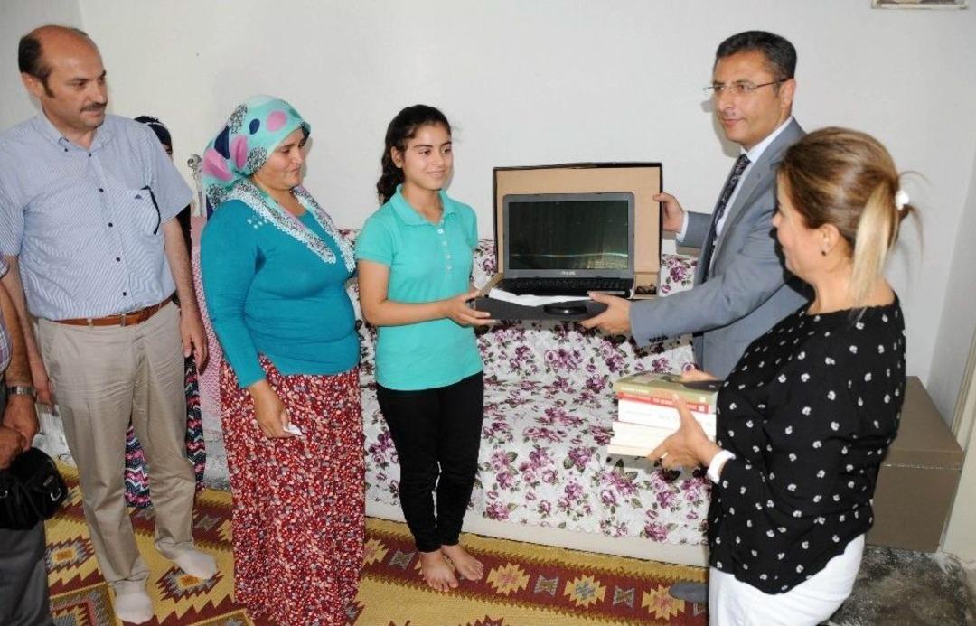 2 Odalı Evden &Ccedil;ıkan Başarı &Ouml;d&uuml;ls&uuml;z Kalmadı