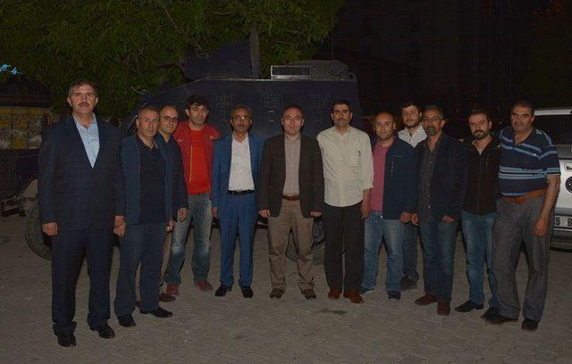 Van’ın Çatak İlçesinde Esnaflar İlk Defa Vatandaşlara İftar Yemeği Verdi 2