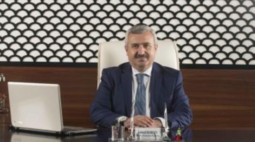 K&ouml;rfez Belediyesinden &Ouml;ğrencilere Bayram M&uuml;jdesi