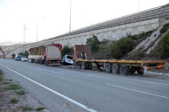 Bursa’da Tır Kazası: 1’i Ağır 2 Yaralı