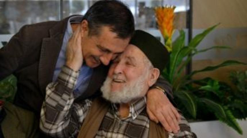 Başkan Ata&ccedil;&rsquo;ın Babalar G&uuml;n&uuml; Mesajı