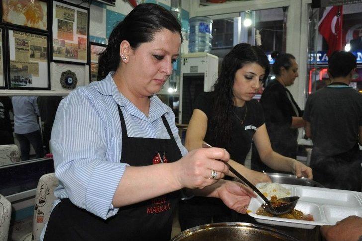 (özel Haber) Dükkanı Küçük Gönlü Büyük Esnaf G3