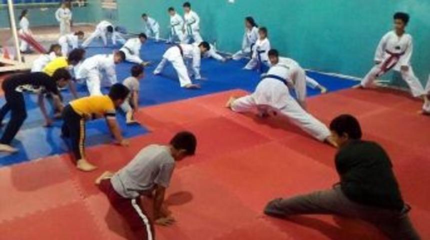 Tekirdağ&rsquo;da Yaz Sporları T&uuml;m Hızıyla Başladı