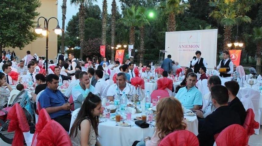 Aydın&rsquo;da Koruyucu Aileler İftar Programında Bir Araya Geldi