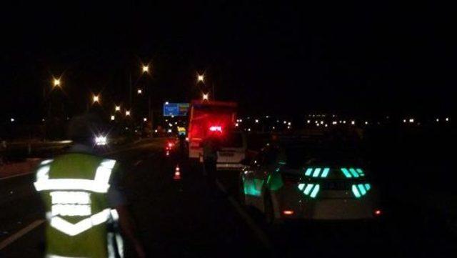 Polis Noktasında Zincirleme Kaza: 1 Yaralı 2