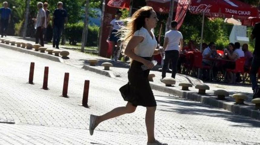 İzmir'de Lys Maratonuna Devam