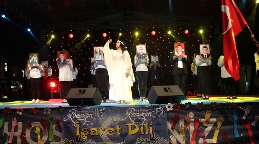 İşaret Dili İle Kahramanlık T&uuml;rk&uuml;leri