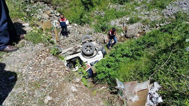 Giresun’da Trafik Kazası: 1 Ölü, 1 Yaralı