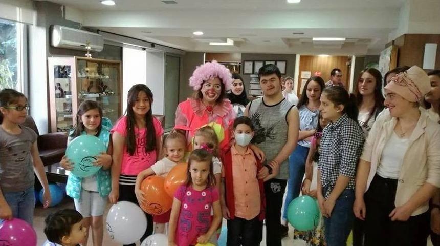 L&ouml;sev Aileleri İftarda Bir Araya Geldi