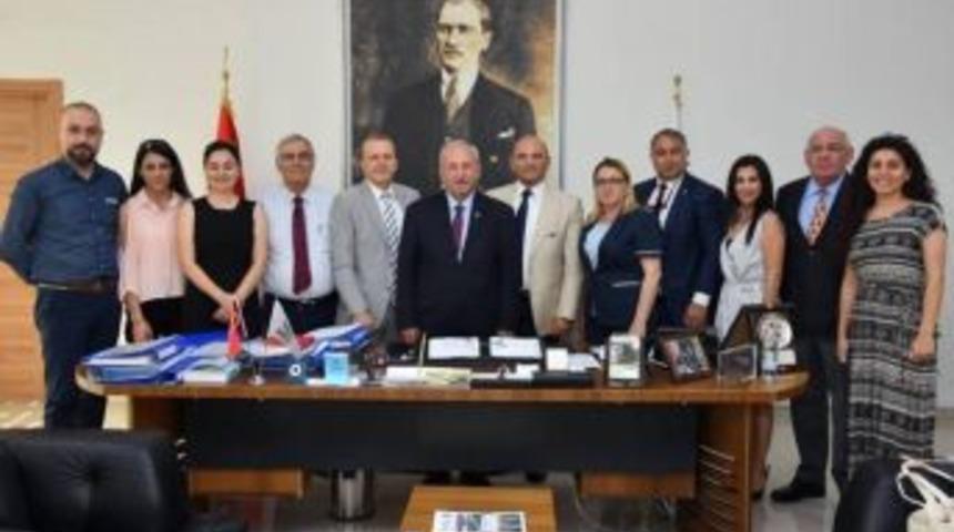 Kent Konseyleri Platformu Y&uuml;r&uuml;tme Kurulu&rsquo;ndan, Başkan Albayrak&rsquo;a Ziyaret