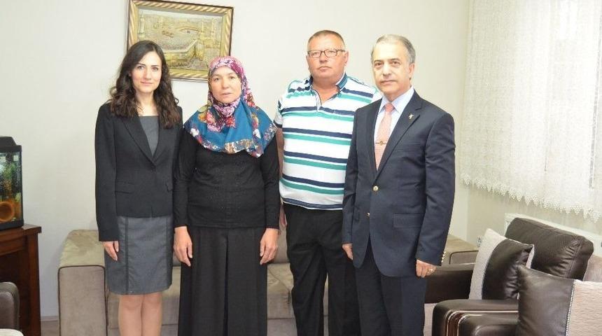 Mehmet&ccedil;ik Vakfı, 2595 Şehit Babasını Unutmadı