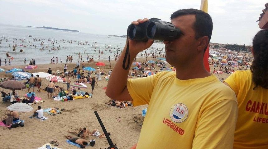 Cankurtaran Ordusu Sahillerde G&ouml;rev Başında