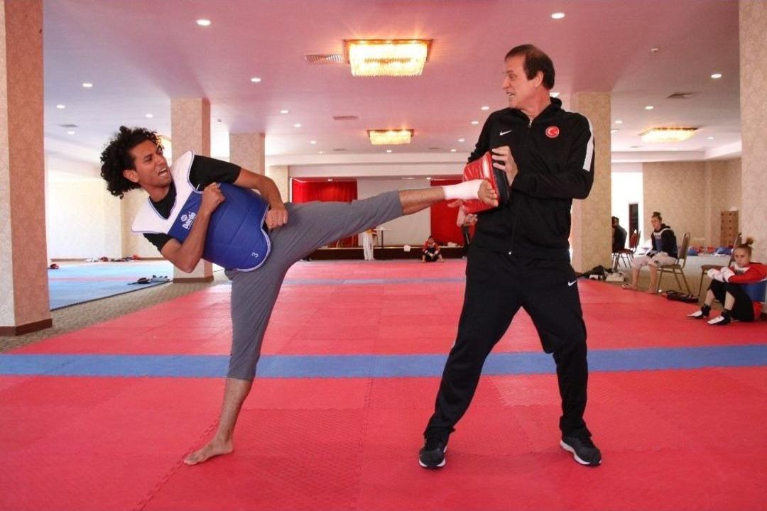 (&ouml;zel Haber) Tekvando Milli Takımı D&uuml;nya Şampiyonası&rsquo;na Hazır