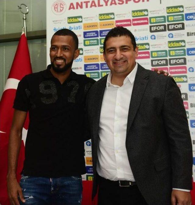 Antalyaspor Maicon Ile 3 Yıllık Sözleşme Imzaladı