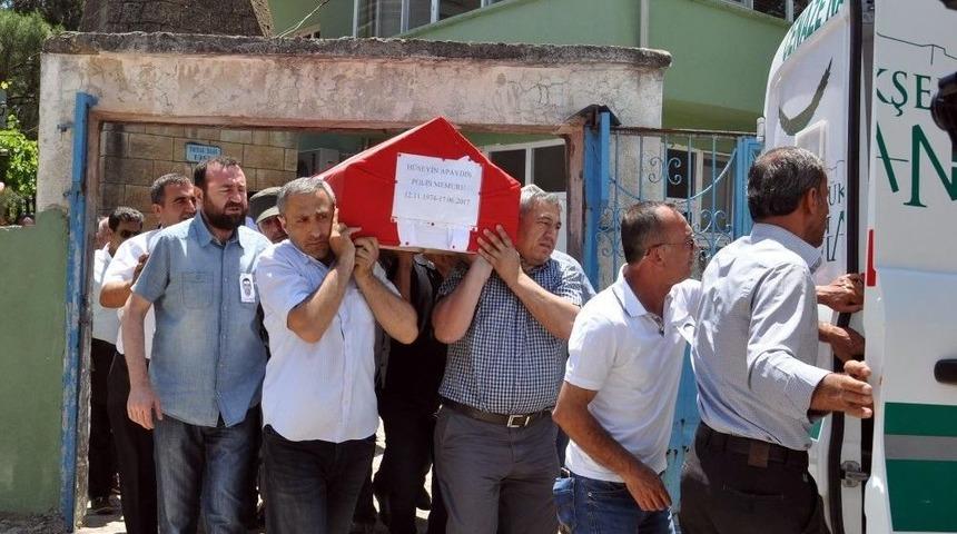 Kalp Krizi Geçiren Polis Memuru Hayatını Kaybetti