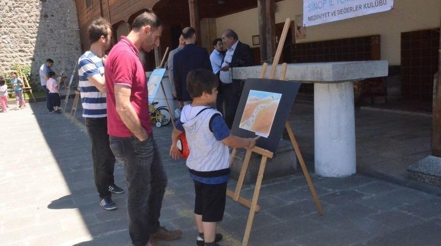 Çizimlerle 40 Hadis Sergiye Çıktı