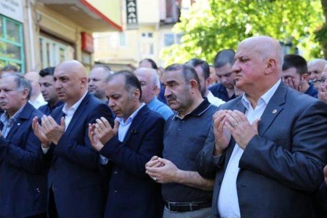 Chp Artvin Milletvekili Bayraktutan ın Annesi Son Yolculuğuna Uğurlandı 1