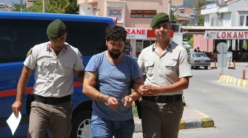 Cinayet Zanlısı Jandarmadan Ka&ccedil;amadı