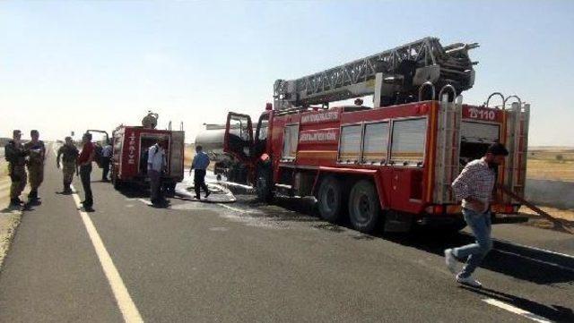 Ham Petrol Yüklü Tankerdeki Yangın, Büyümeden Söndürüldü