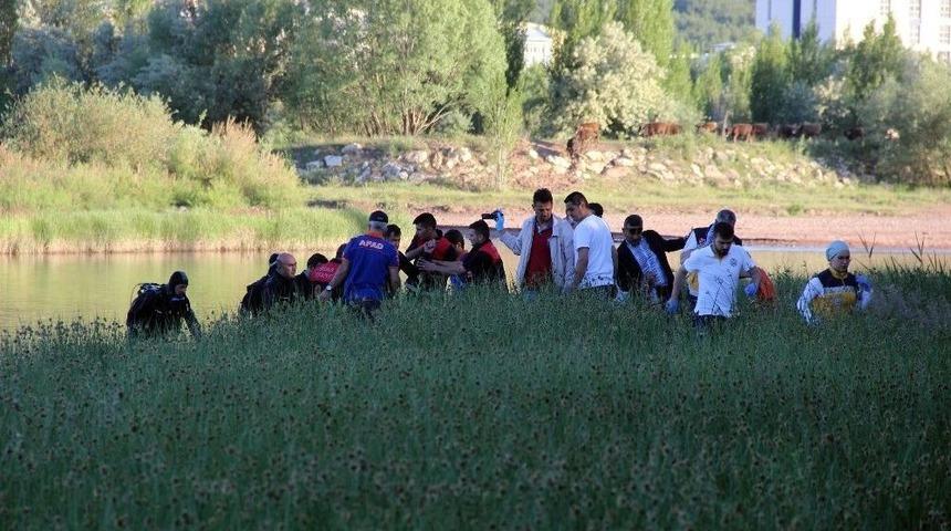 Kızılırmak&rsquo;ta Kaybolan Gencin Cesedine Ulaşıldı