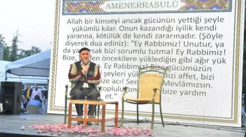 Demirel I&ccedil;in Mezarında Anma (3)