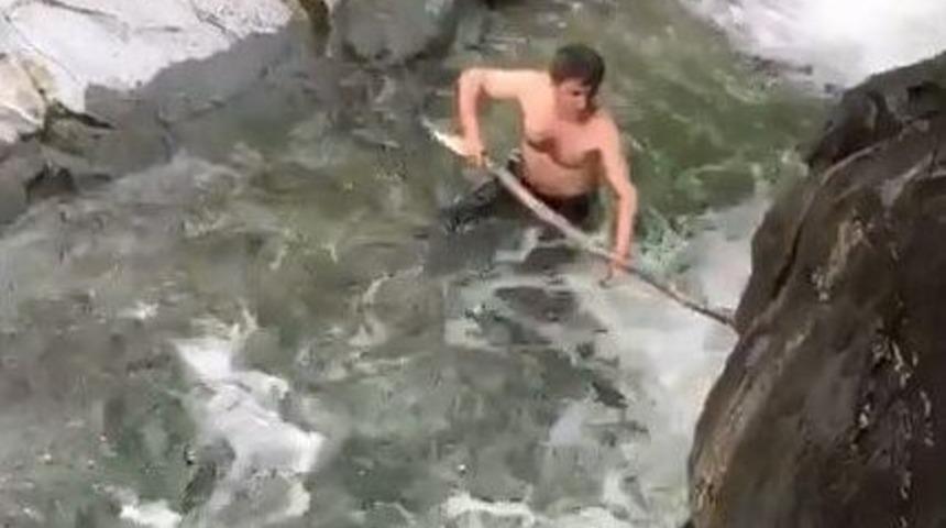 Balık Tutmaya &Ccedil;alışırken Boğuldu